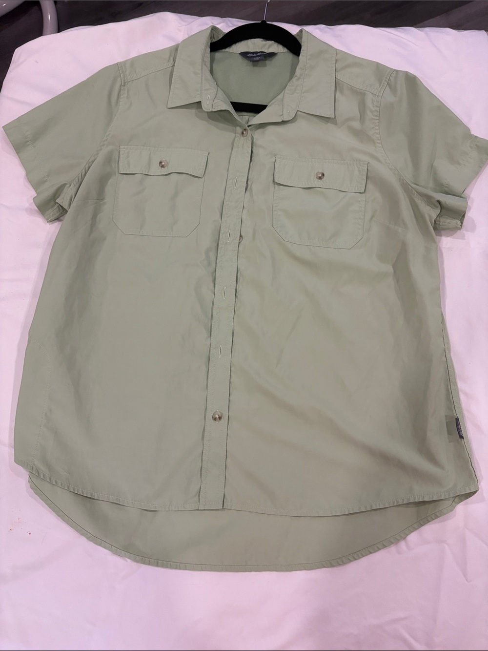 Eddie Bauer Light Sage Short-Sleeve Button-Down Shirt